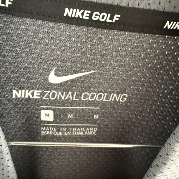 NWT Men’s Nike Golf Shirt - Picture 4 of 7